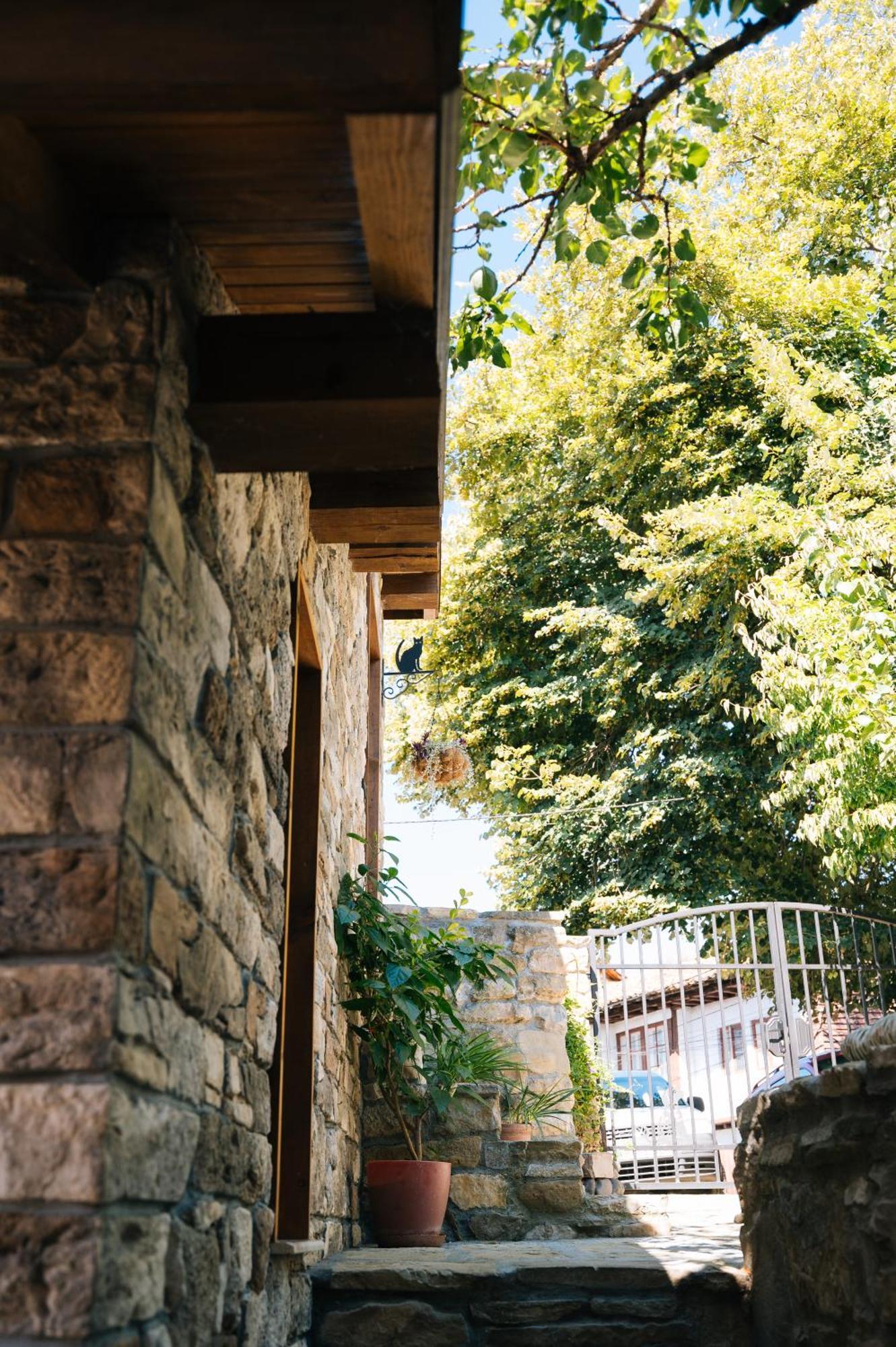 Luxury Studio Veliko Tŭrnovo Exterior photo